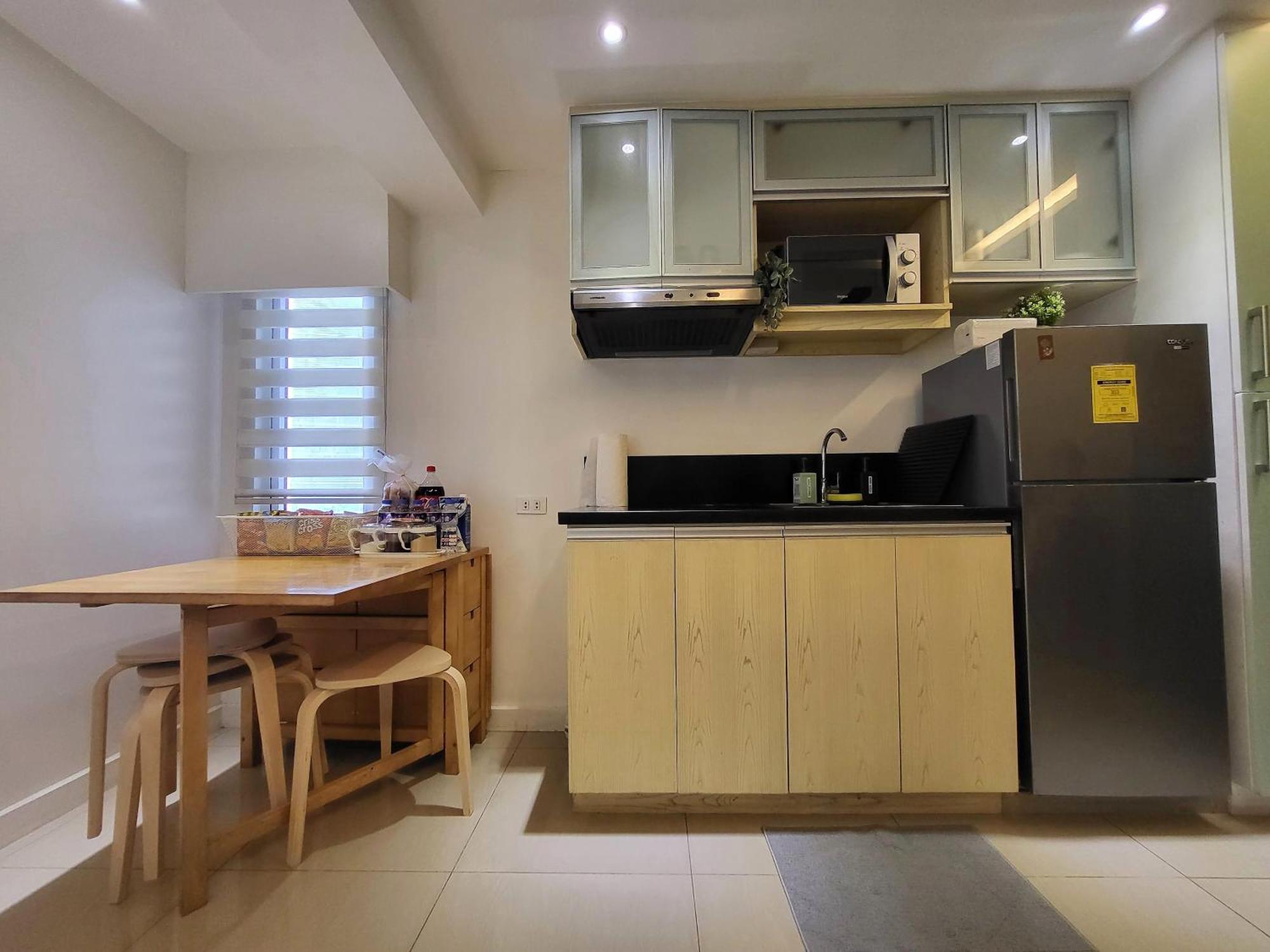 מנילה Muggle Stay Guest House - Bonifacio Global City Taguig מראה חיצוני תמונה