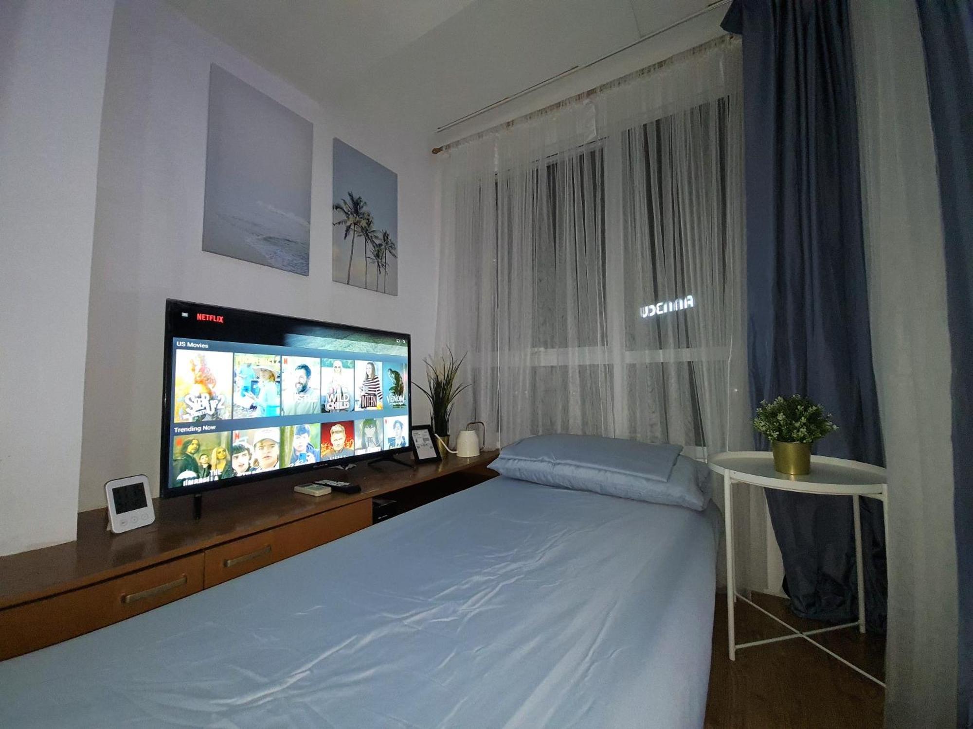 מנילה Muggle Stay Guest House - Bonifacio Global City Taguig חדר תמונה